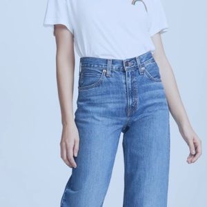 Brand New Levi’s Dad Jeans Vintage Wash Size 27